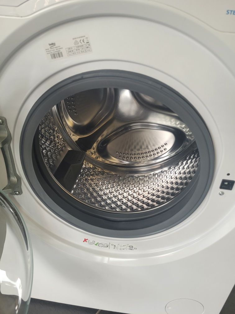 Sprzedam pralkę firmy Beko 8 kg 1400 obr z możliwością dostawy