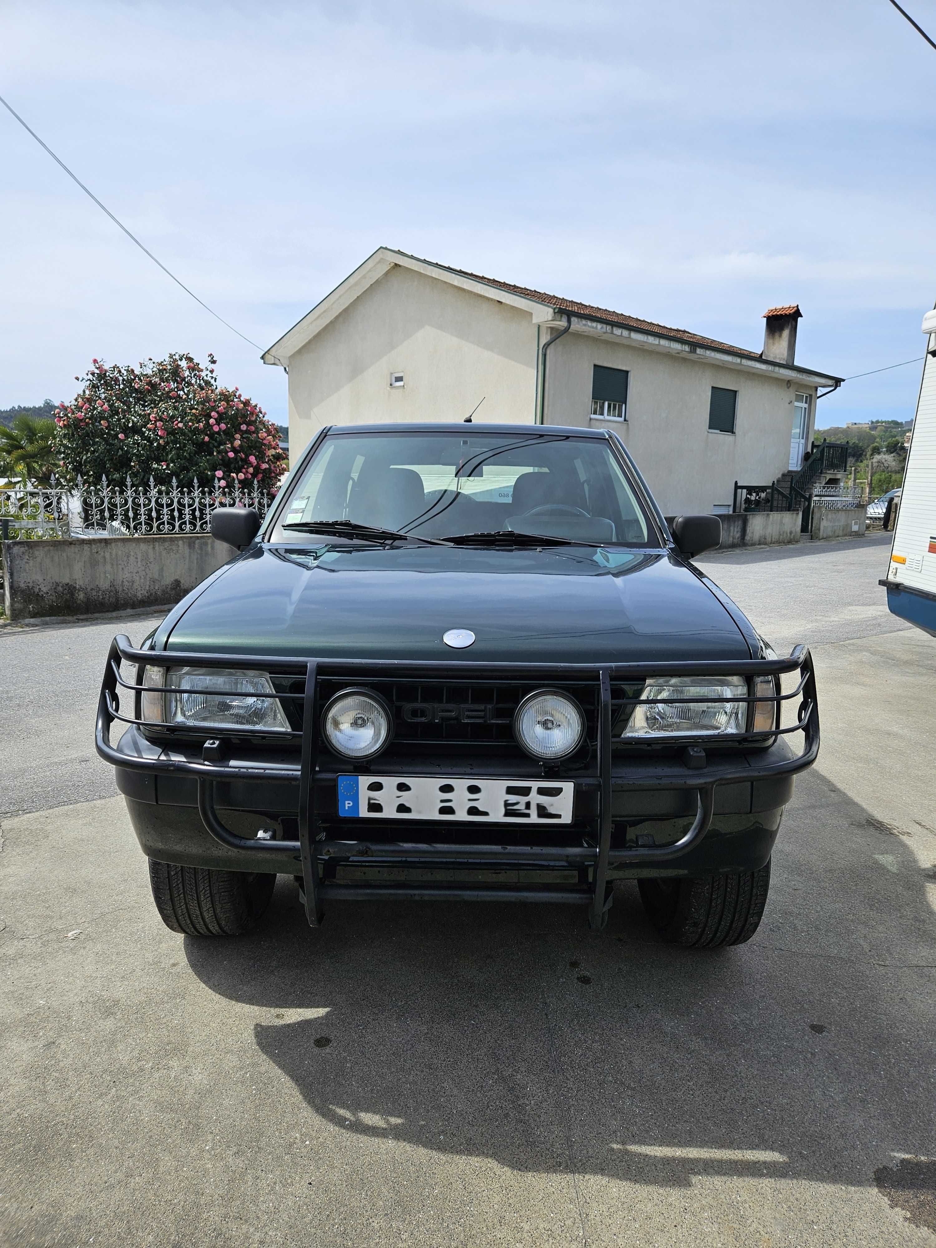 Opel Frontera Sport 2.8 TDi