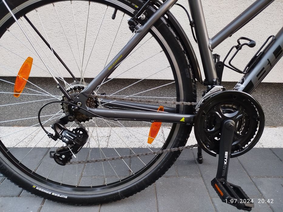 Rower damka trekking BULLS PULSAR CROSS STREET dynamo piasta 28" amor