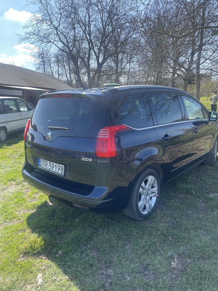 Mam do sprzedania Peugeota 5008