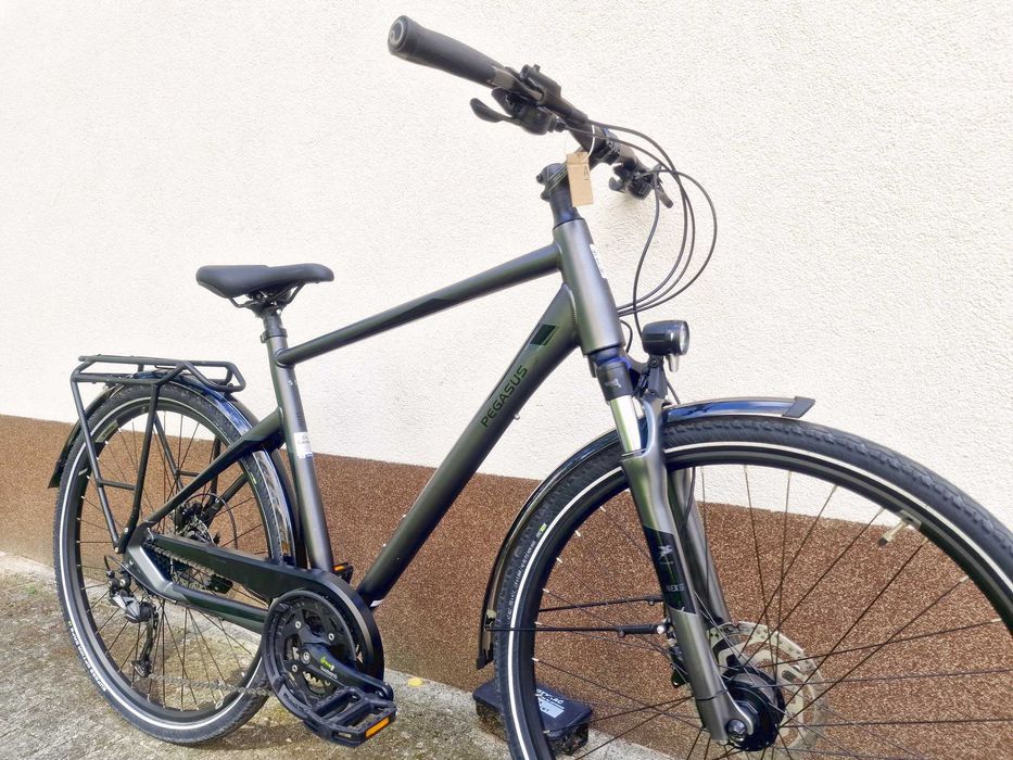 FV23% Rower trekkingowy PEGASUS Premio SL / 55 cm / Alivio 3x9 / ŁADNY