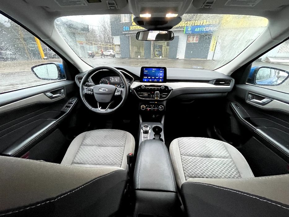 Продам Ford Escape 2021