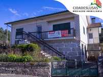 Moradia T4 isolada situada em Aguieira