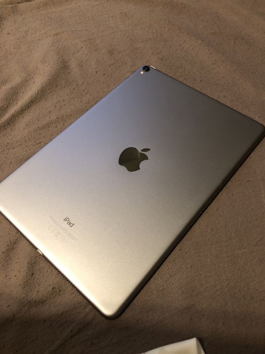 Планшет APPLE iPad Pro A1701 10.5 Wi-Fi 128gb