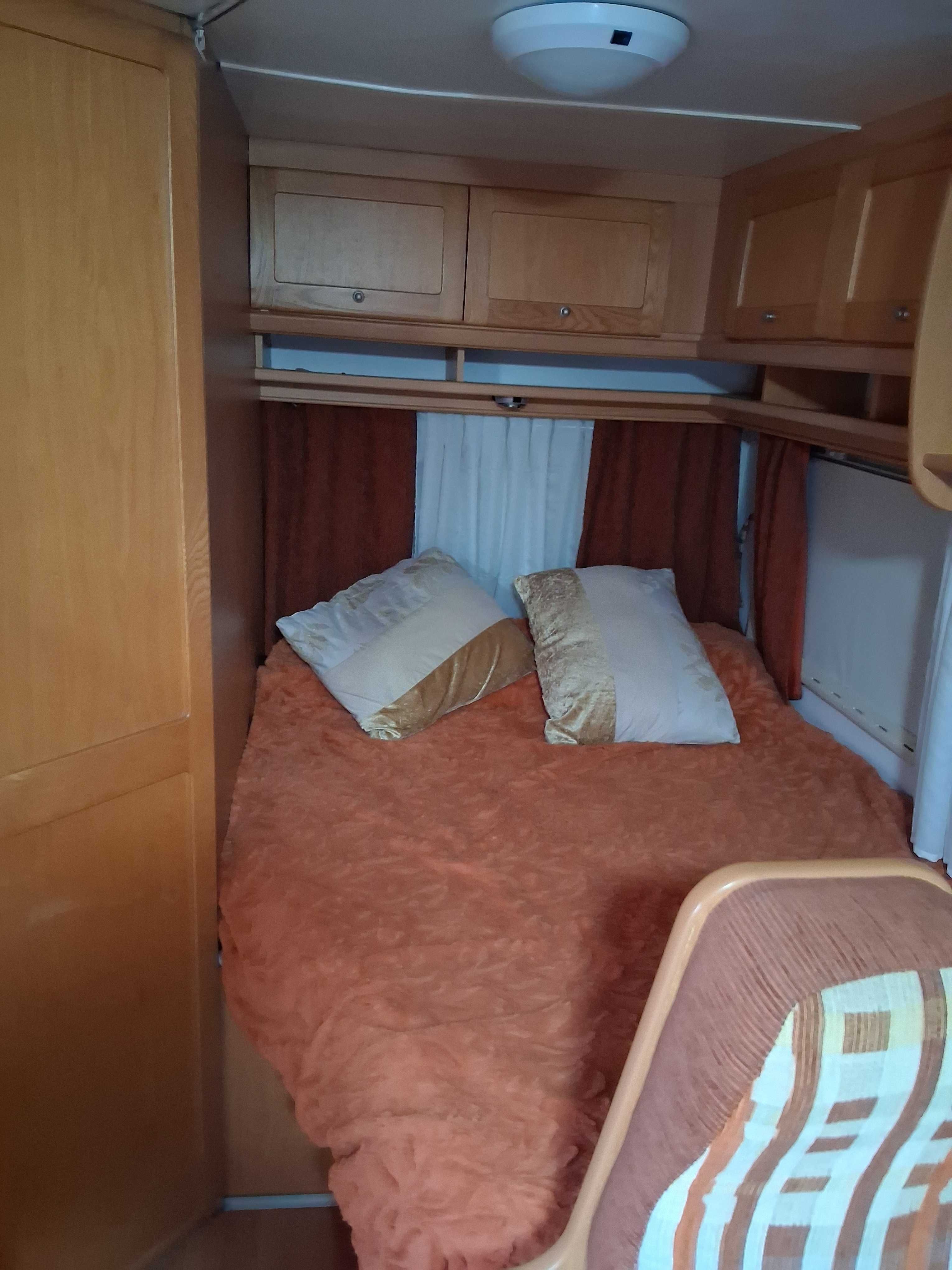 Autocaravana em ótimo estado