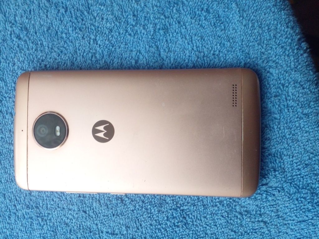 Moto e4 (xt1762)