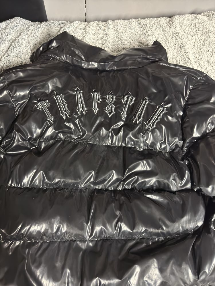 Trapstar shiny kurtka