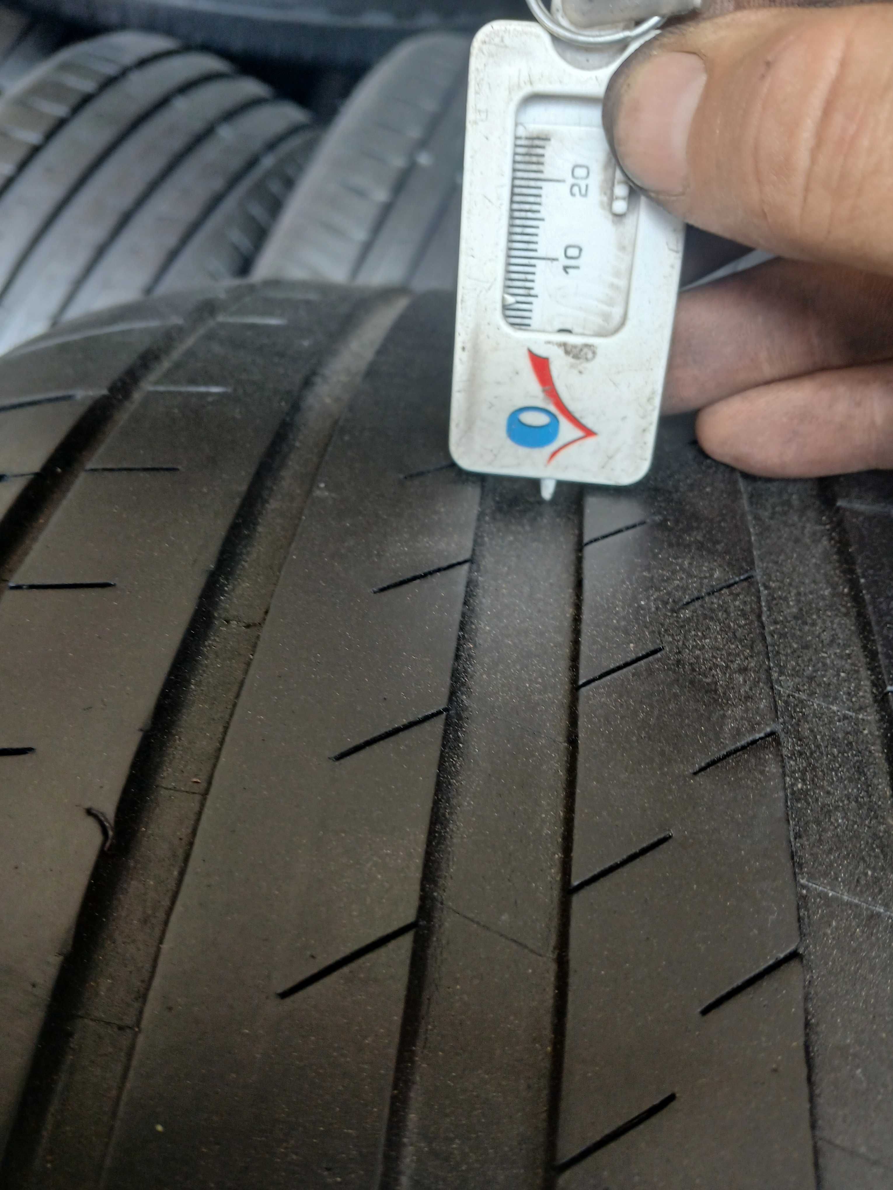 Opony letnie Michelin 235/45/18