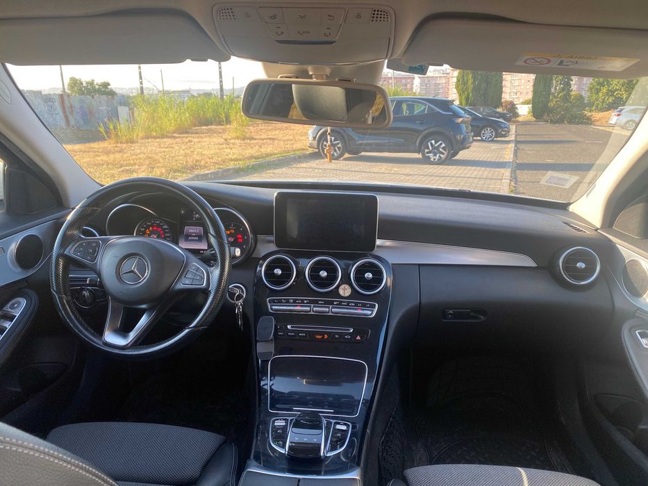 Vende-se carrinha Mercedes C 220 Bluetec