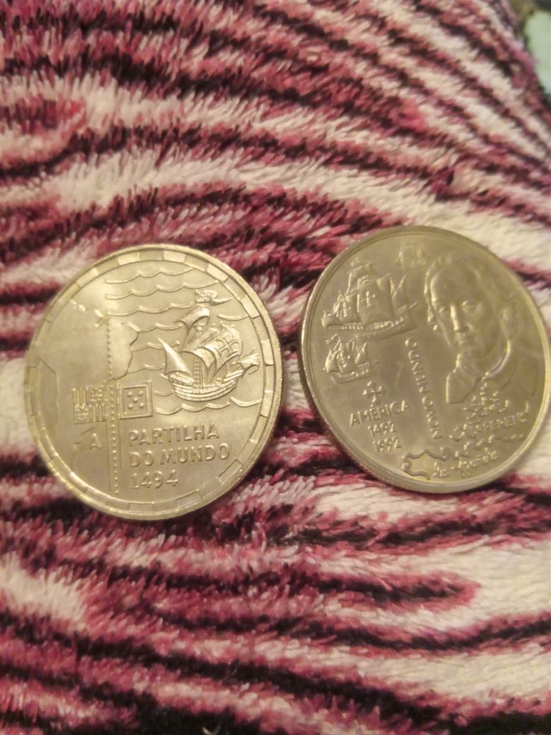 Moedas de 200 escudos uma de 1994