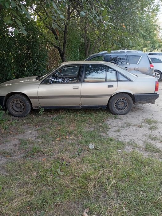 Продам opel omega a, автомат КПП. 1988 .
