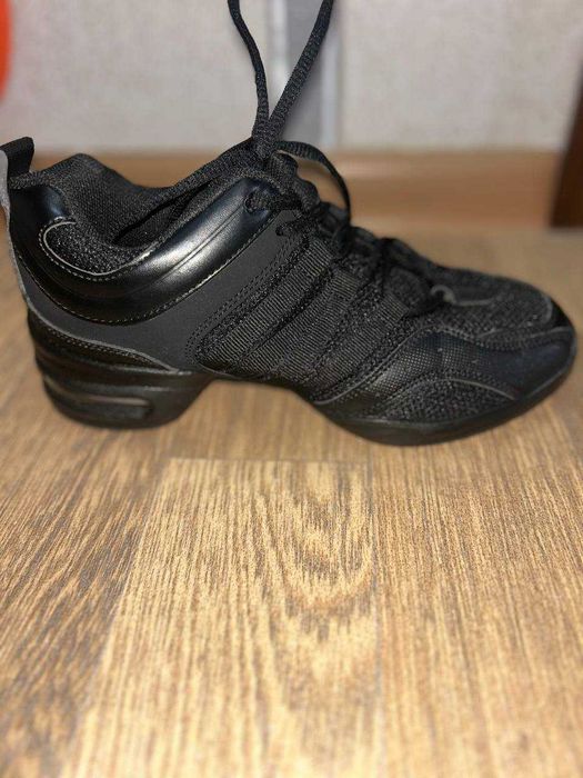 Джазівки, танцювальне взуття для дорослих