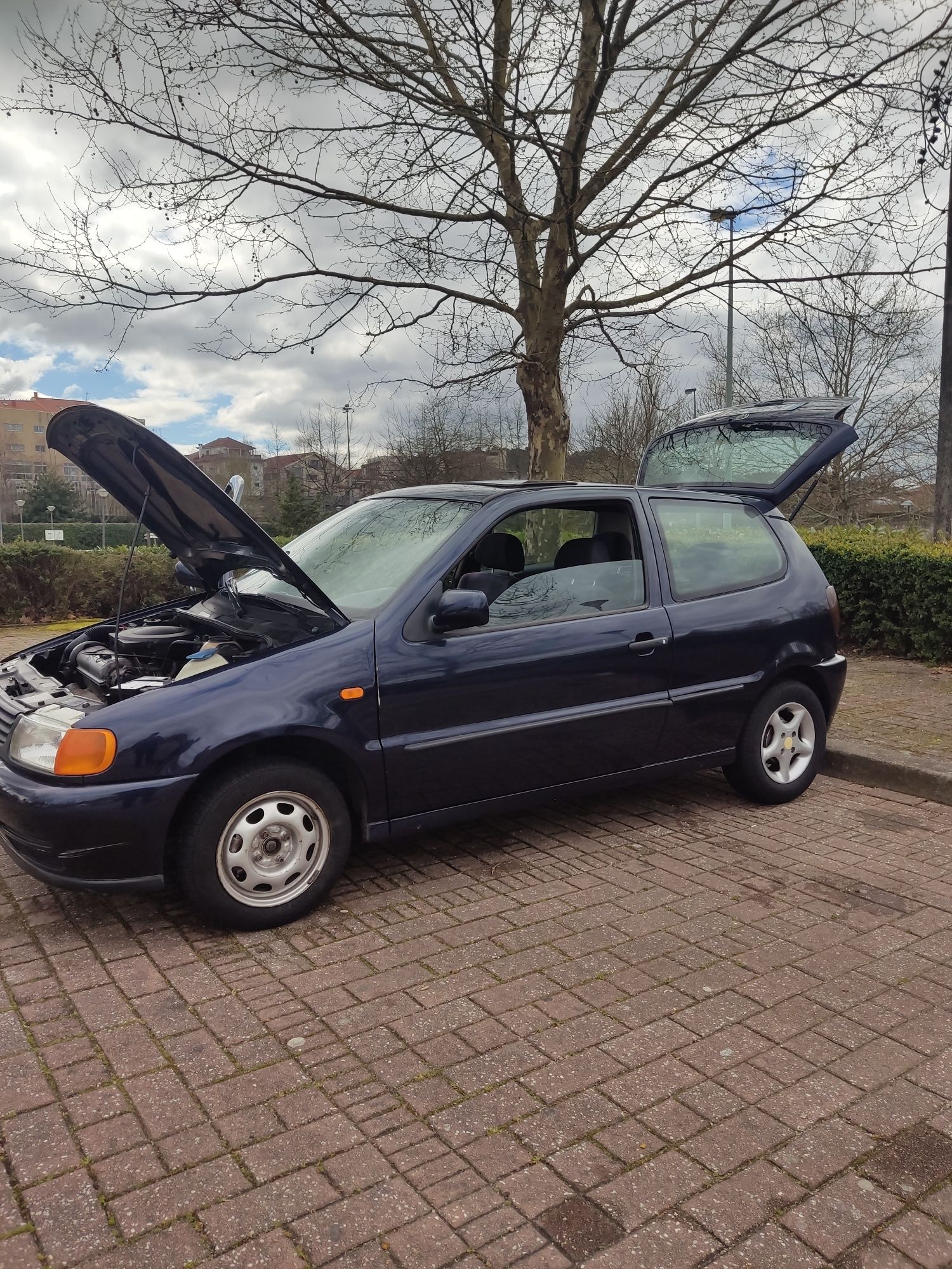 VW Pólo 1.0 Gasolina