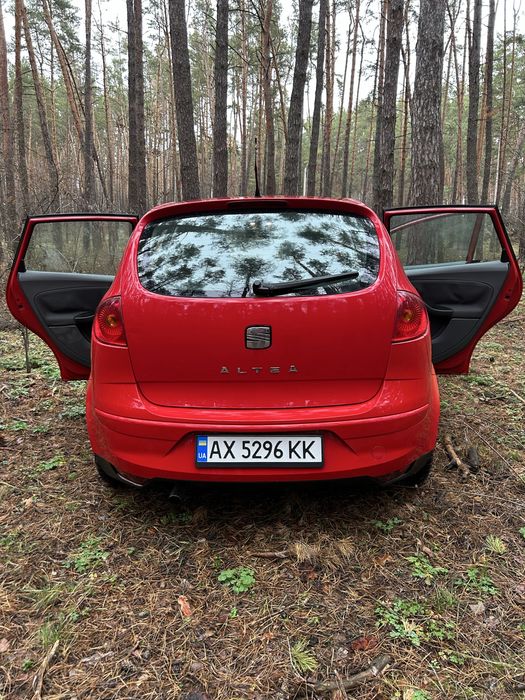 Seat Altea.