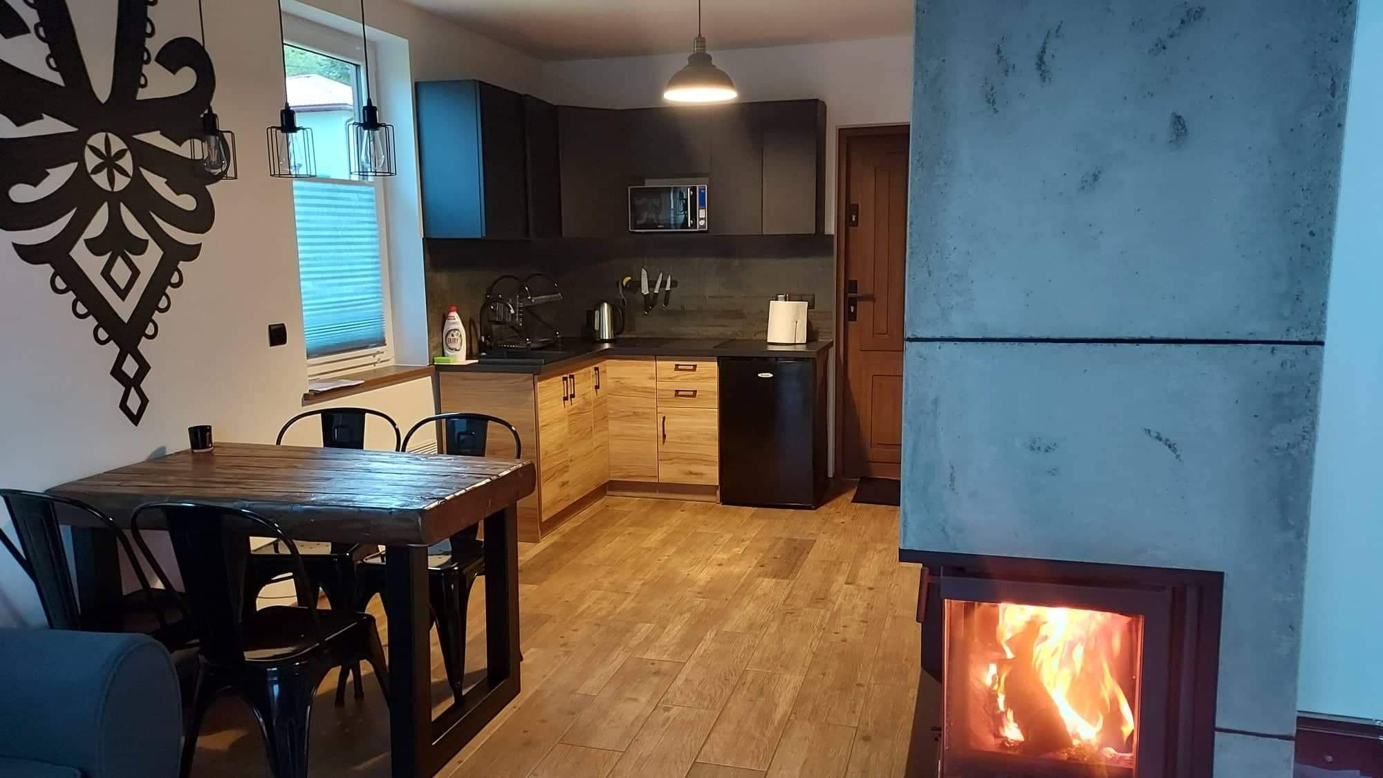Domek, domki z widokiem na Pieniny, Tatry i jezioro Czorsztyńskie