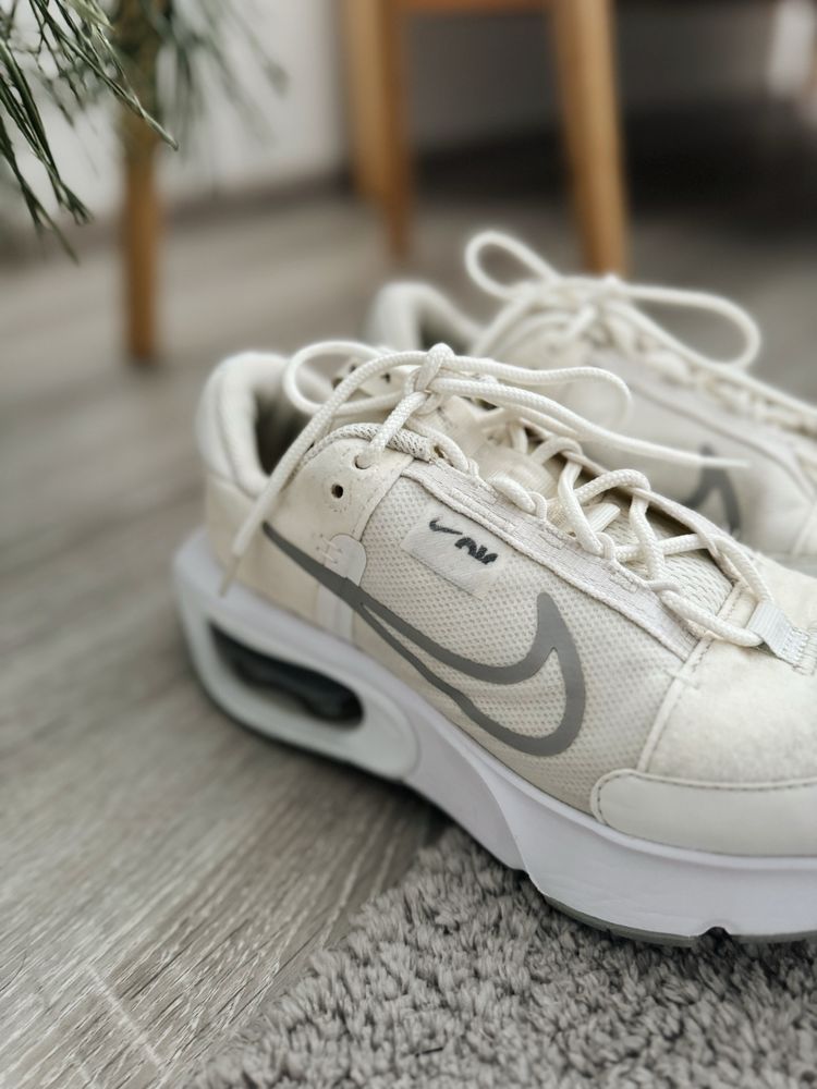 Кросівки Nike Air INTRLK