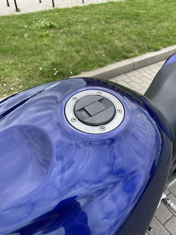 Suzuki GSXR k5 750