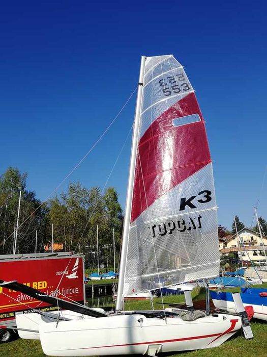 Katamaran TopCat K3  Streamcut catamaran
