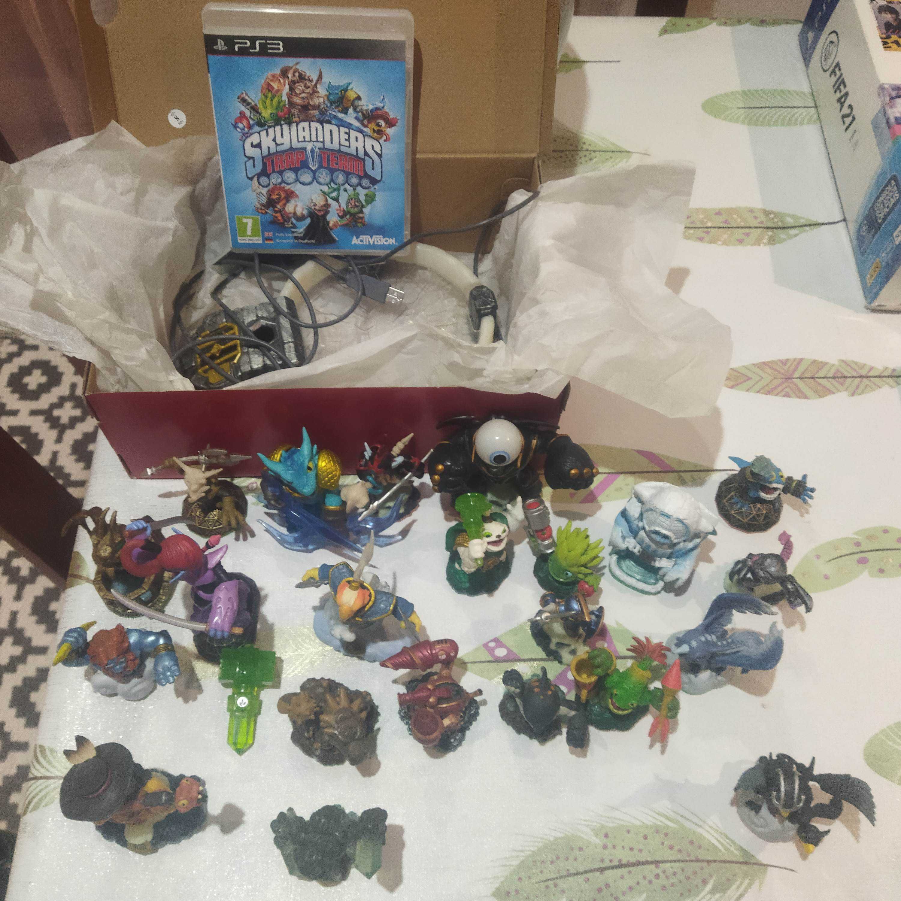 Jogos PS3 skylanders e Dragonball,portal e figuras Skylanders