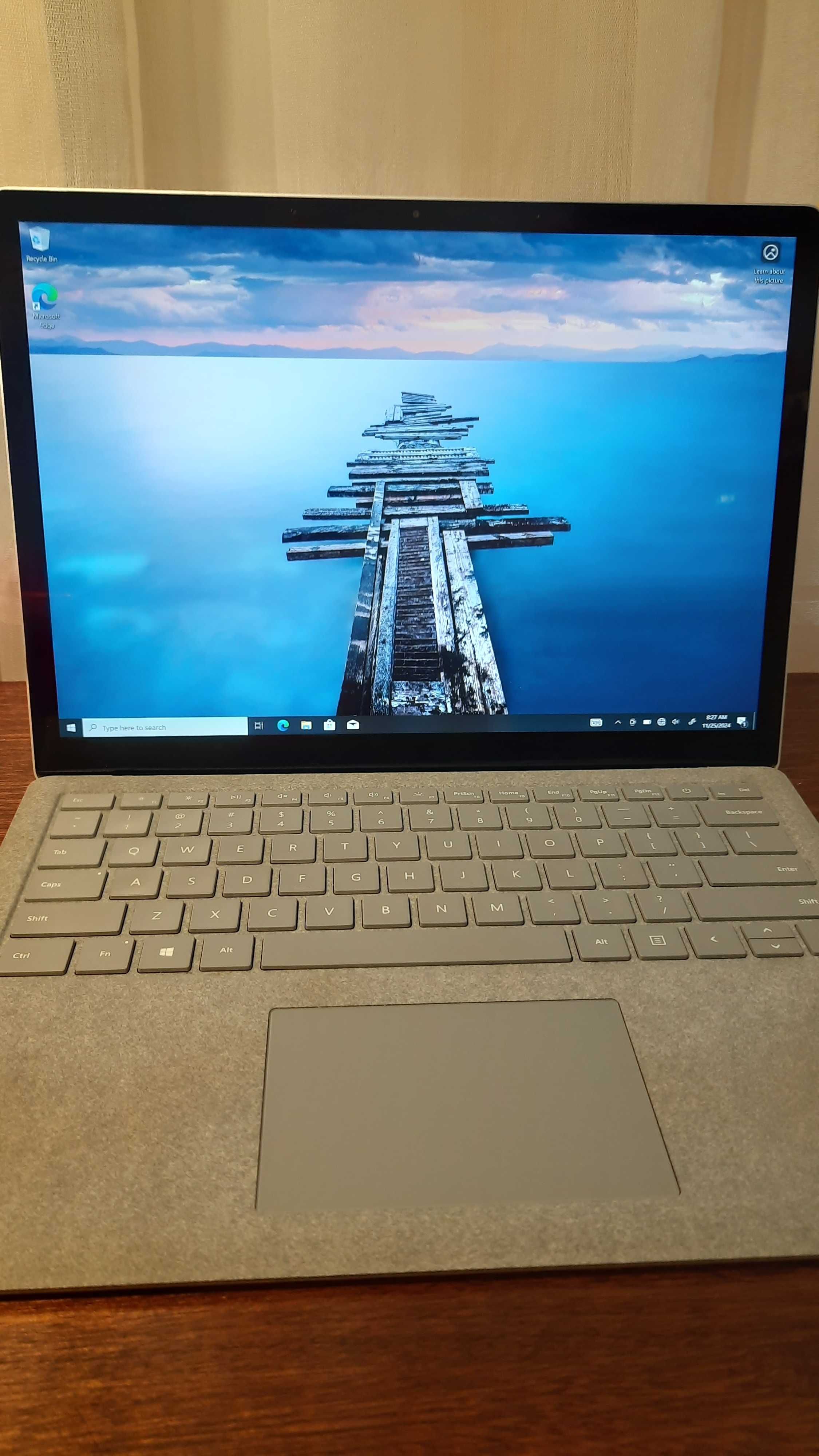 MICROSOFT SURFACE супер сенсорный +подарок сумка акция