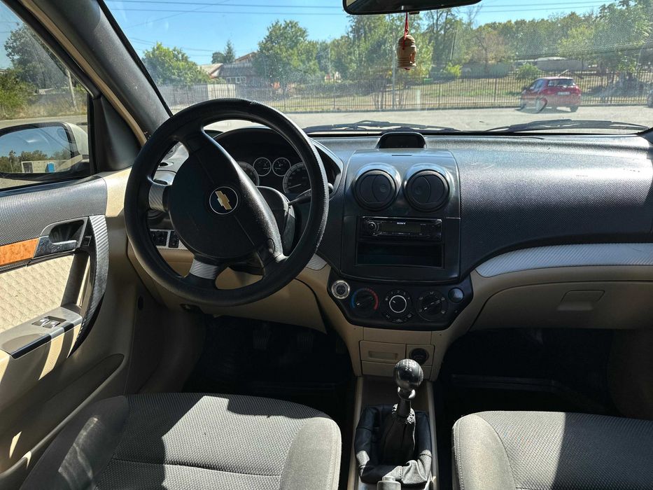 Продам Авео т250 на газу в гарному стані