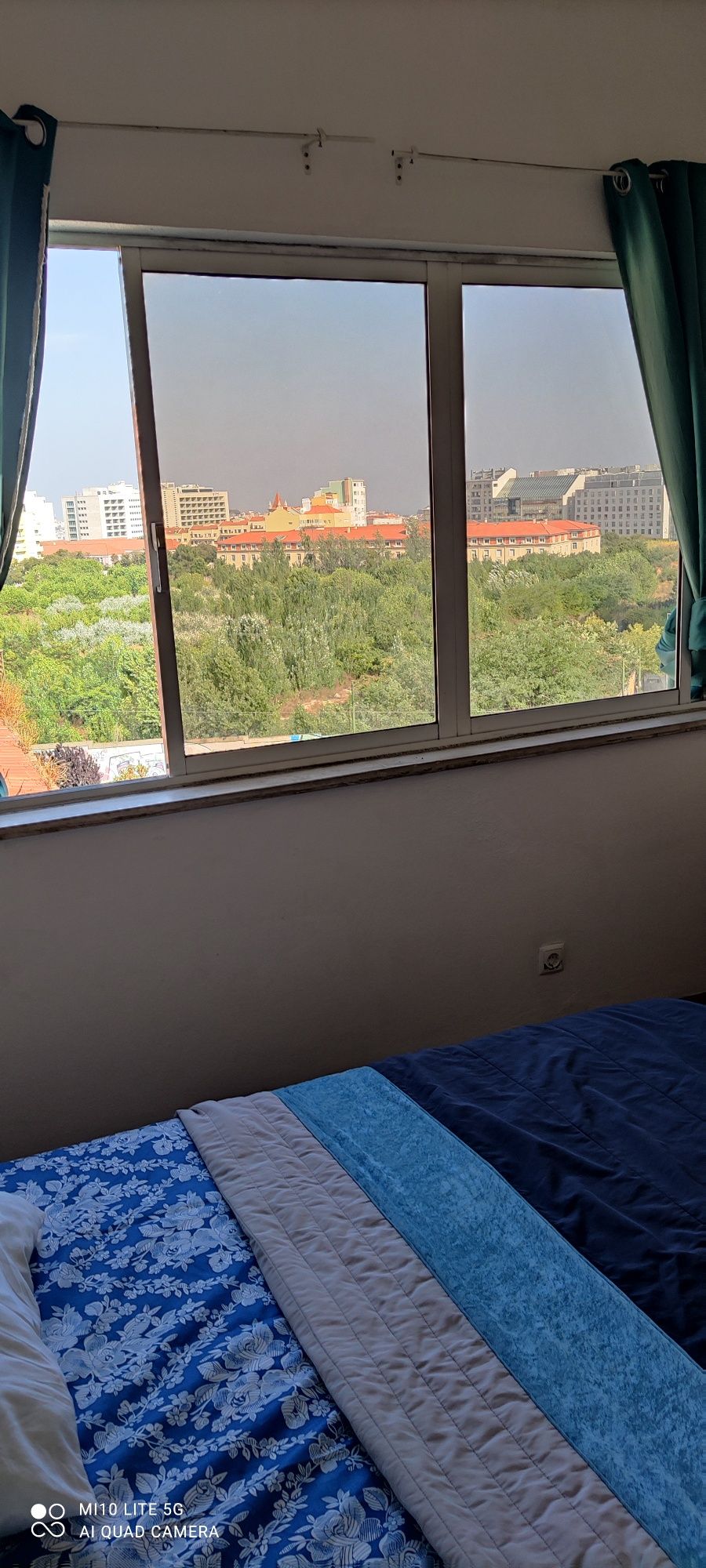 Quarto de CASAL. CAMPOLIDE. Centro Lisboa.