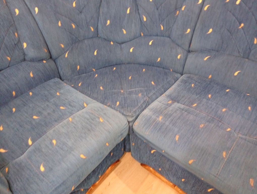 Мягкий куток ,софа