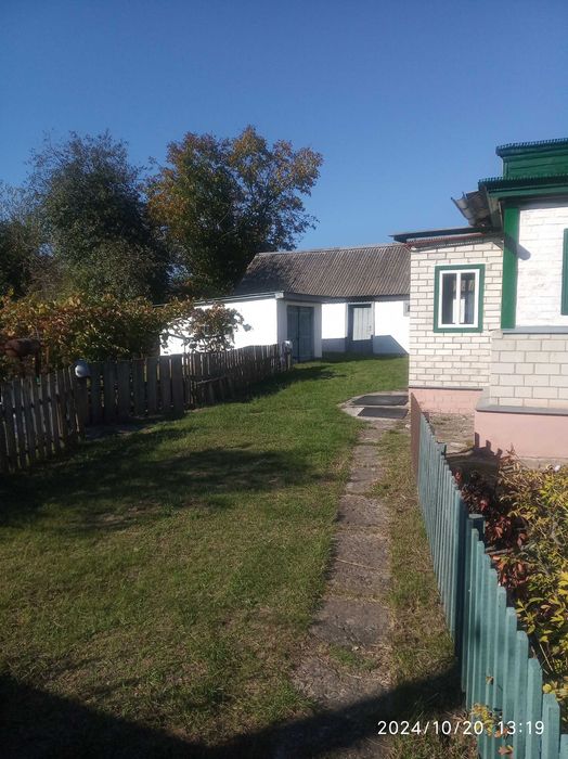 Продам будинок в селі Пирогівці Прилуцького району