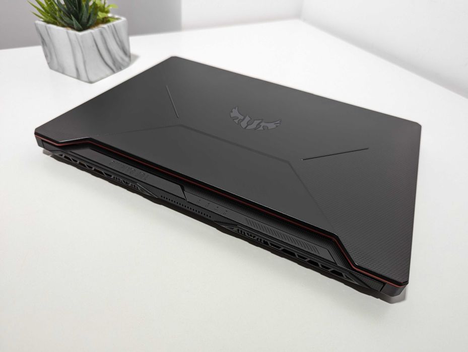 LAPTOP GAMINGOWY Asus TUF A15 RTX 3050 Ryzen 5 5600H 144 hz
