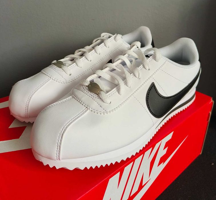Nike Cortez white black biało czarne - r. 39