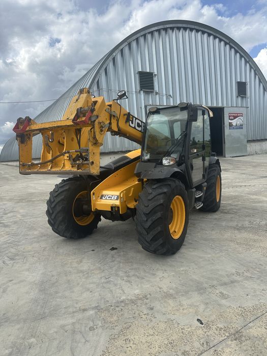 JCB 531-70 Agri Plus телескопічний навантажувач