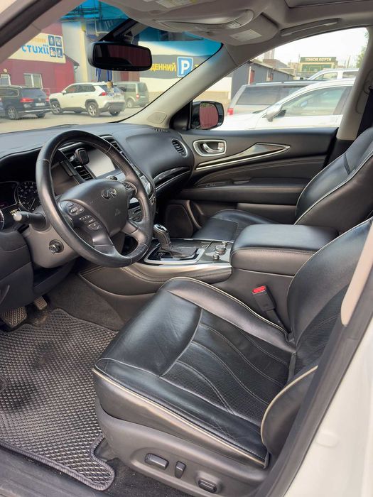 Infiniti QX60 AWD Premium | 3.5 газ/бензин | 7 місць | 2016 рік