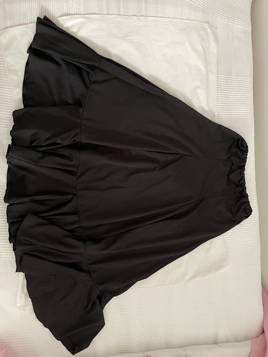 Saias e Mantones  Sevilhanas