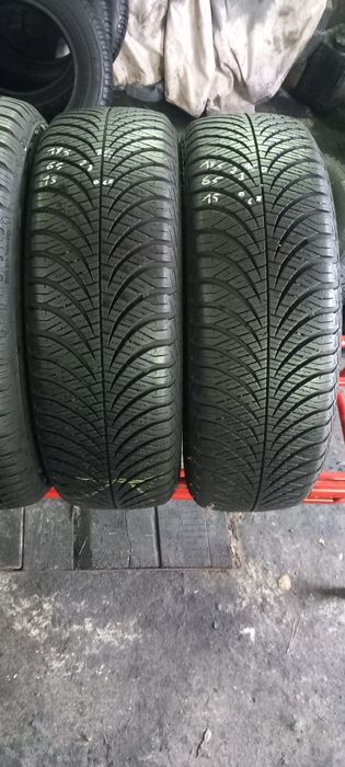 2x opony całoroczne 185/65R15 Goodyear jak nowe 23 rok