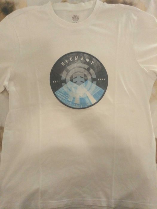 T-Shirts Dickies, Quiksilver, Element e Lightning Bolt