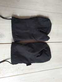 Czarne ortalionowe rękawiczki na polarze 98 104