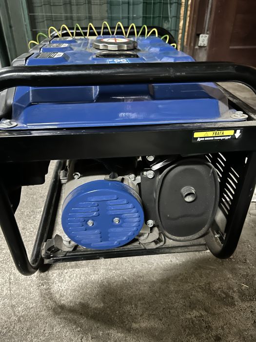 Генератор продам