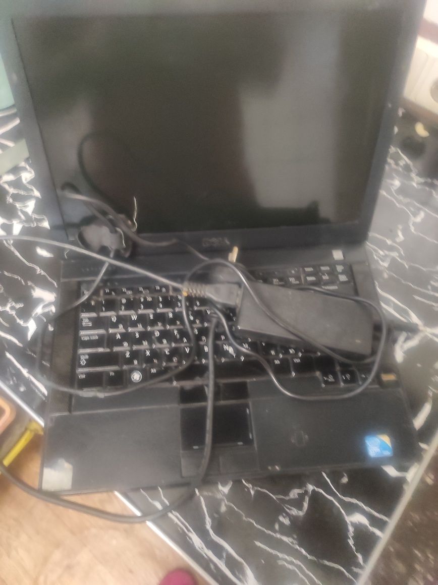 Ноутбук Dell 6400