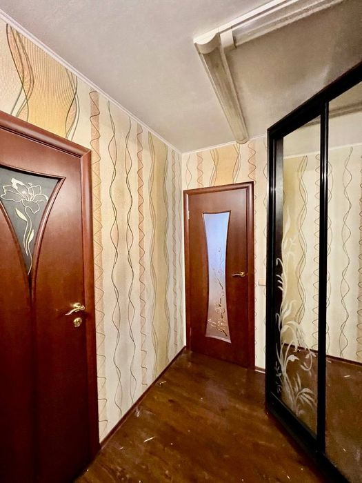 Продаж 1к квартири Бородинський район Дніпровський 40 кв.м.