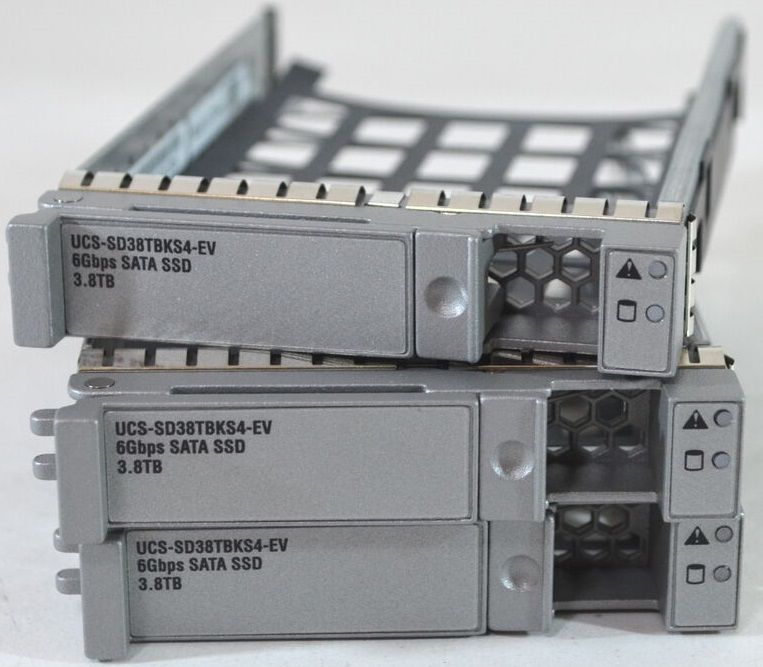 Caddy Cisco 2.5" C220-C240 M3 M4 800-35052-01 корзина салазки SAS/SATA