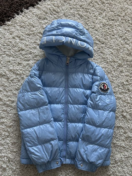 Куртка  Moncler  пуховик