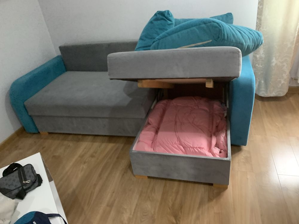 Naroznik z funkcja spania