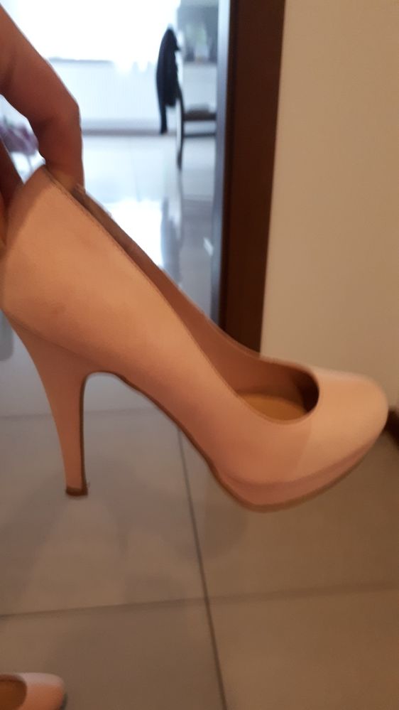 Eleganckie buty