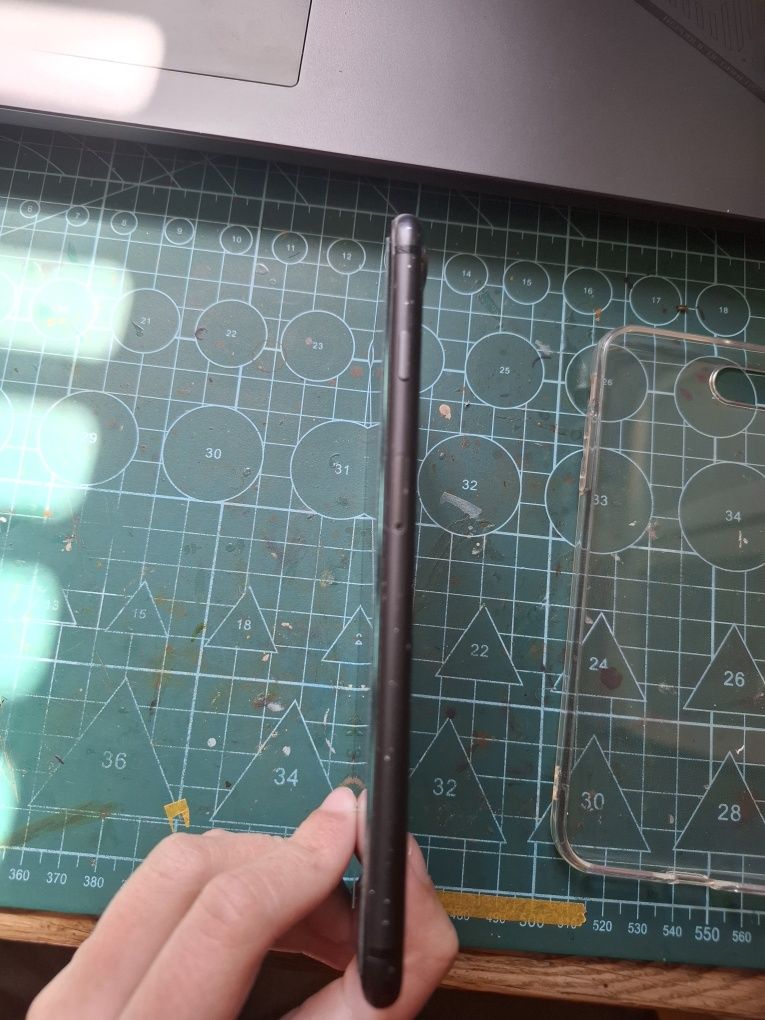 iphone 8plus 100%