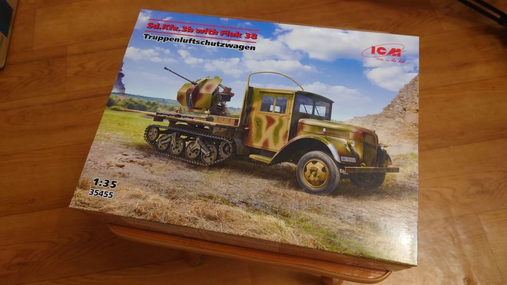 Модель вантажівки з Flak38 ICM 35455