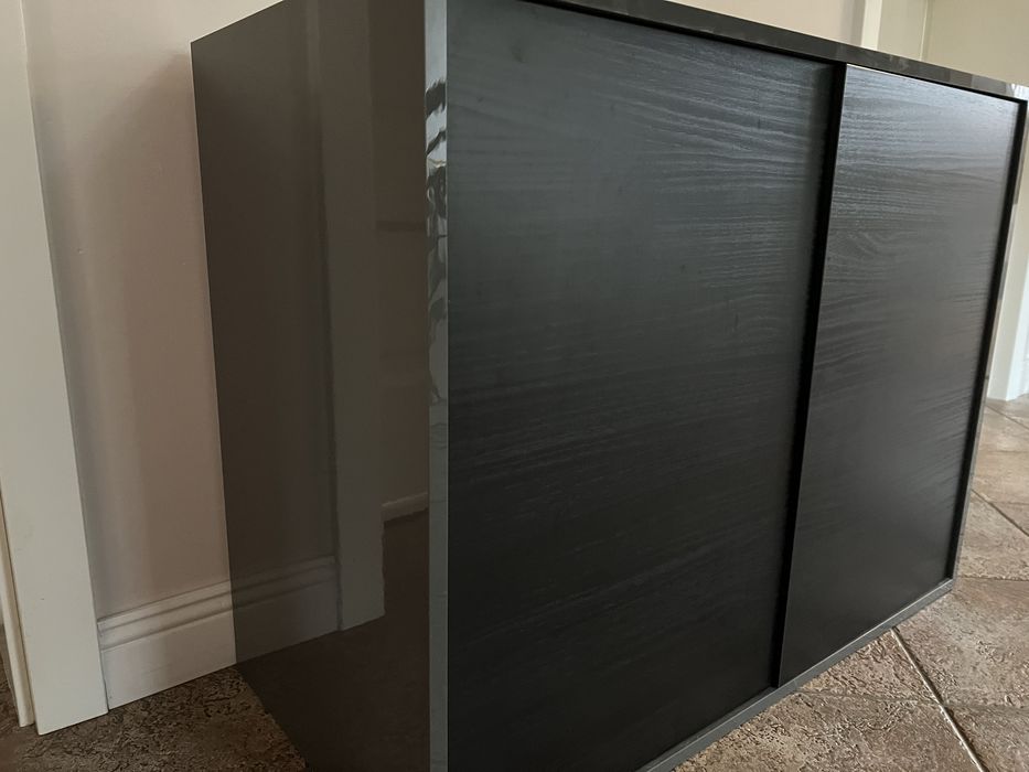 Szafka wiszaca Ikea w bardzo dobrym stanie