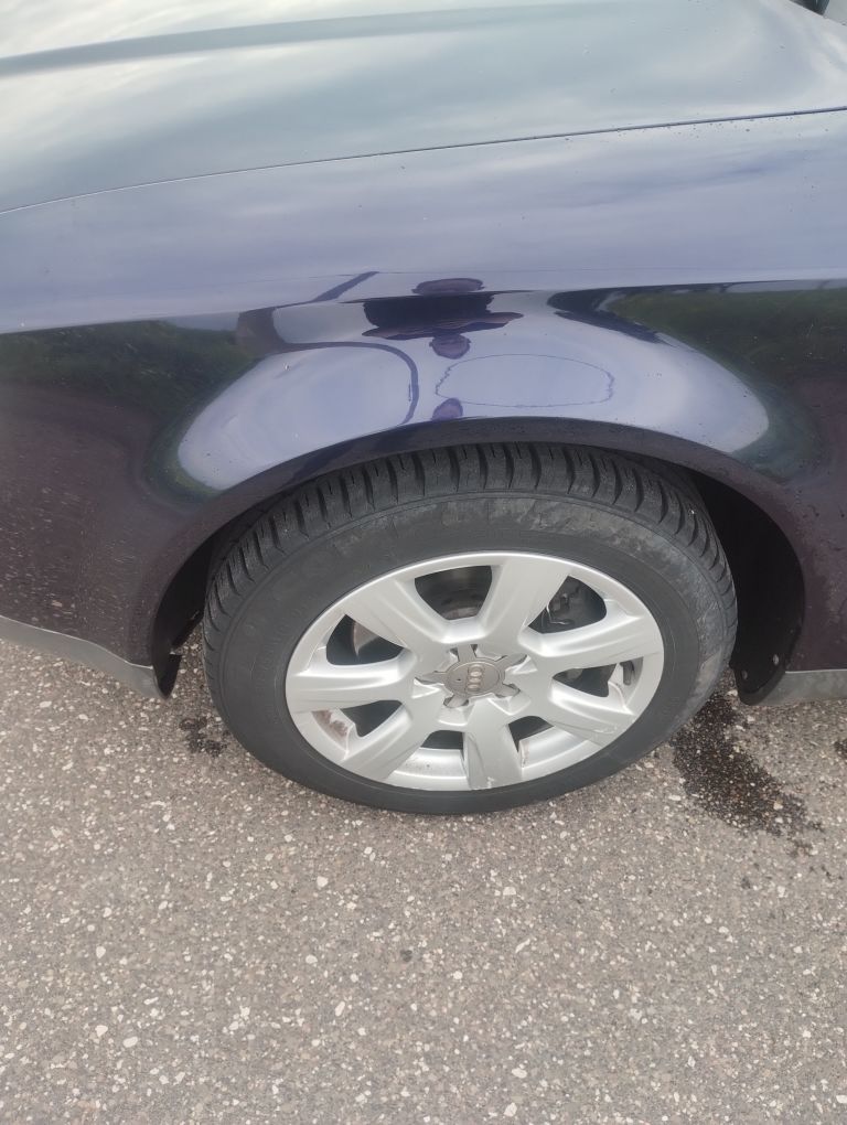 Audi A4 B6 nieuszkodzony