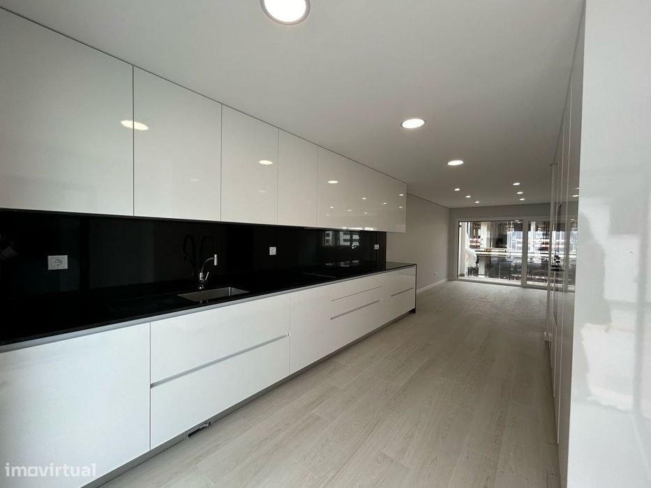 Excelente Moradia T3 Alto dos Moinhos