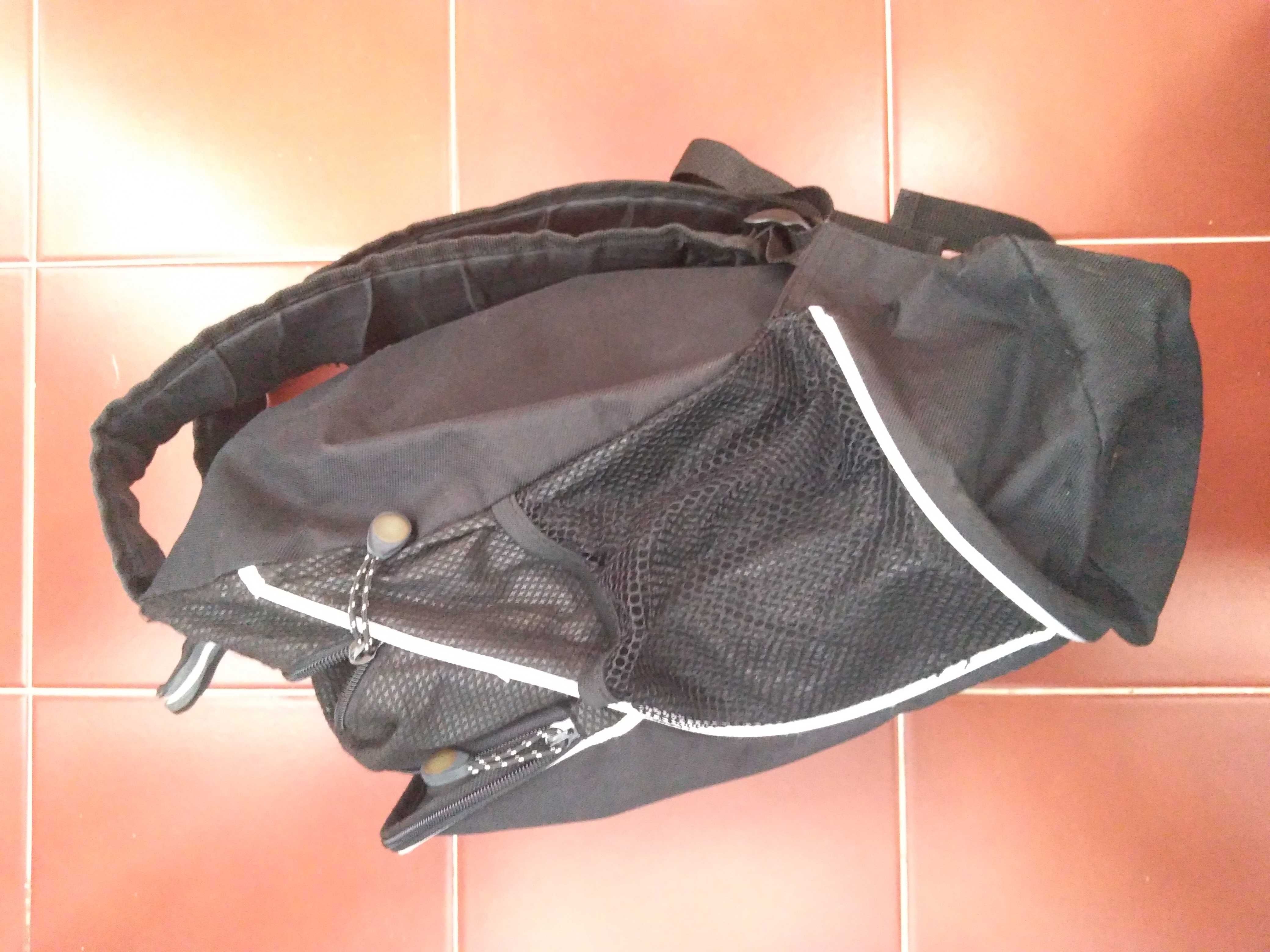 Mochila Académica de Coimbra, em excelente estado