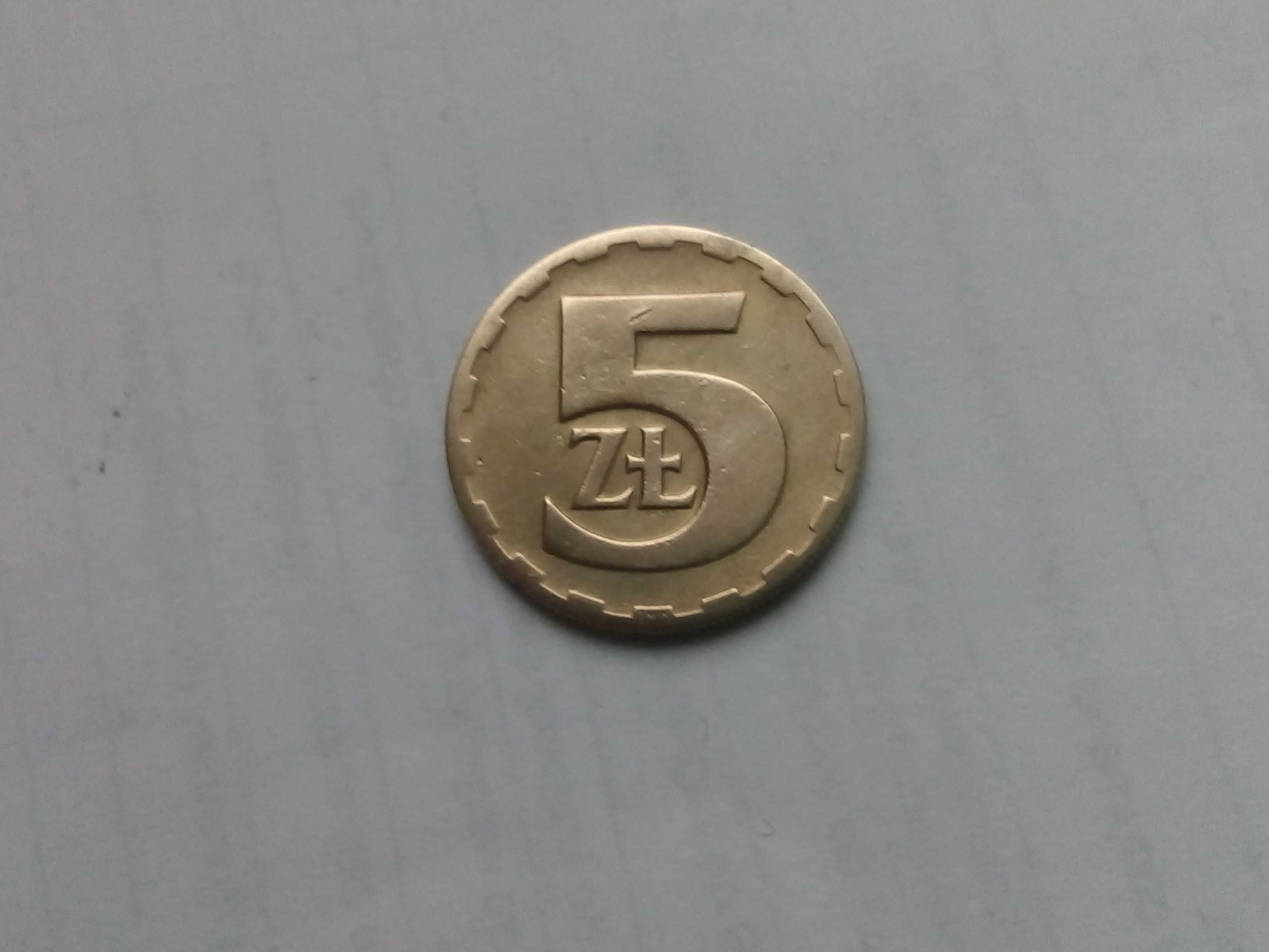 Moneta 5 zł 1976r bzm